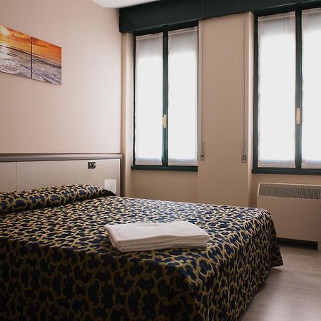 Locanda San Fiorenzo Fiorenzuola d'Arda Luaran gambar