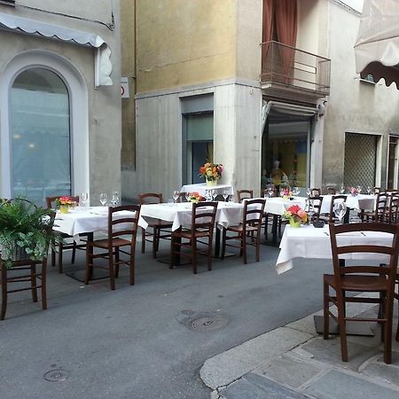 Locanda San Fiorenzo Fiorenzuola d'Arda Luaran gambar